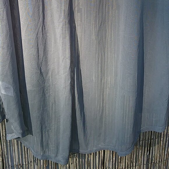 LuLuRoe Sheer Gray Floral Ligthweight Cover Up - S - Picture 10 of 11